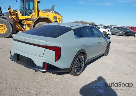 2025 Kia K4 Gt-Line z USA, uszkodzony, nr VIN 3KPFW4DE2SE169307